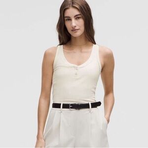 Lululemon Hold Tight Henley Tank Top Light Ivory Stretchy Layering Size 10